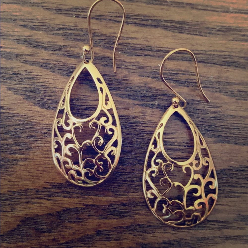 Gold plated drop earrings